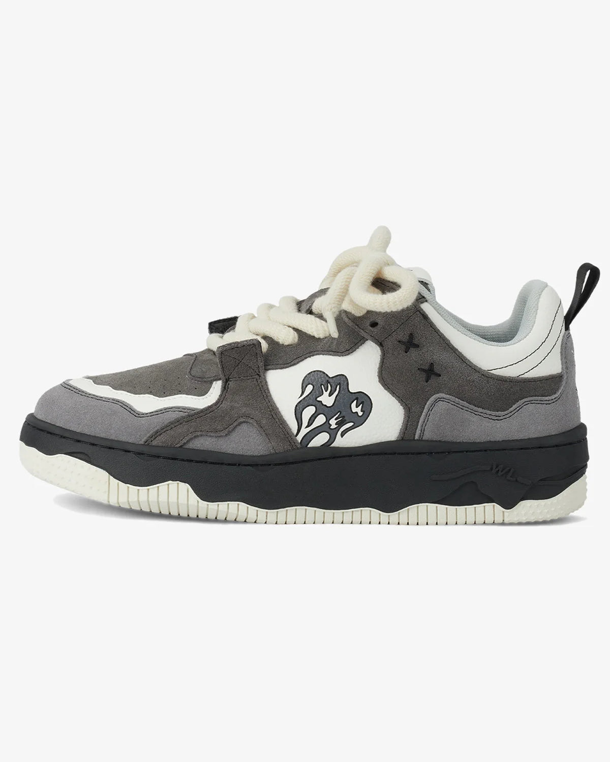 Vintage Chunky Graphic Skate Shoes with grey suede, off-white leather, cream rope laces, and bold black-and-white graphic on the side panel.