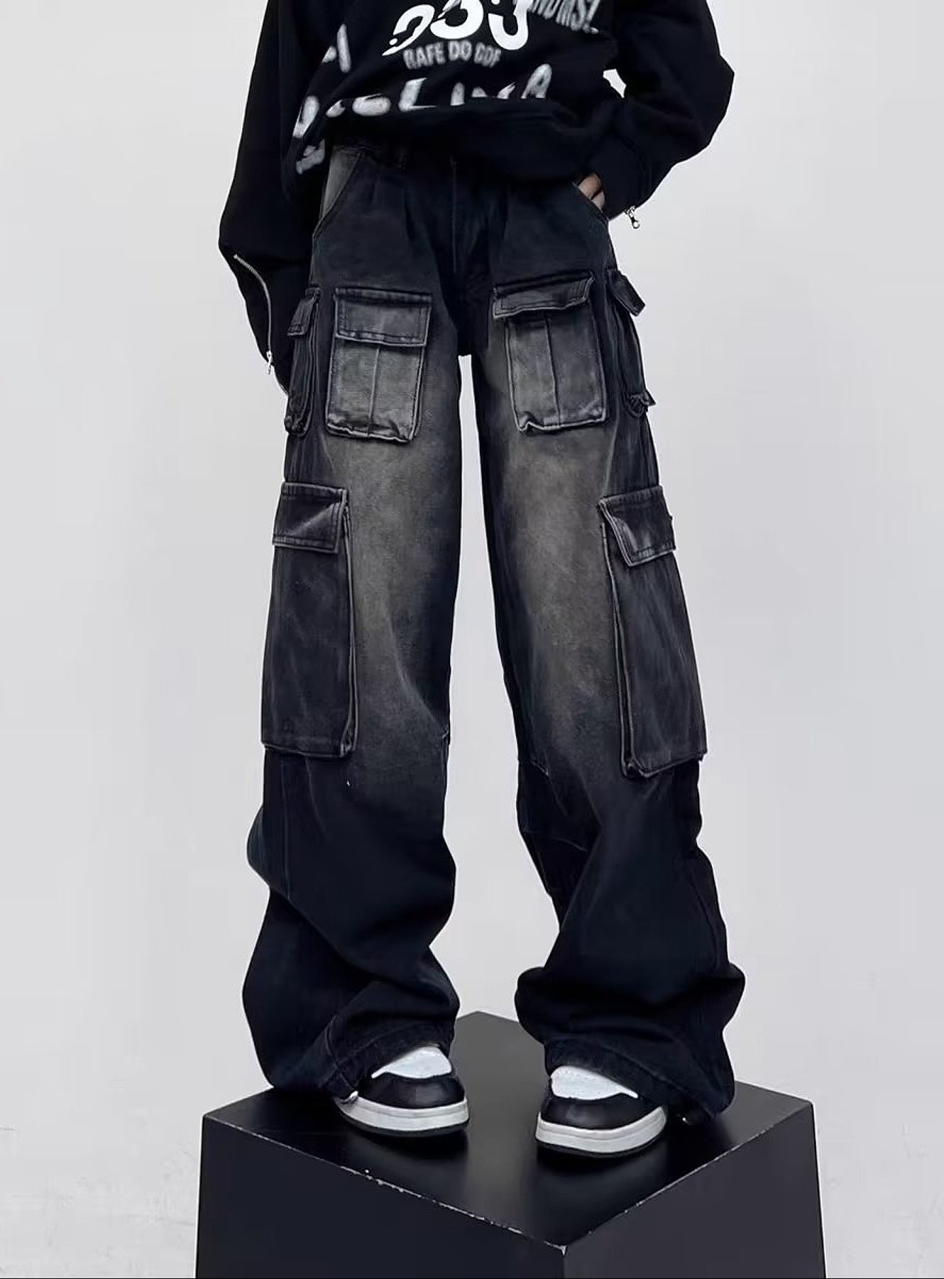Wide-Leg Cargo Pants-Jeans-Grimstrike